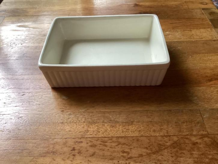 Edme Wedgwood , lepeldoosje of snackschaaltje, Verzamelen, Porselein, Kristal en Bestek, Gebruikt, Overige typen, Overige materialen