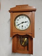 Art Deco Grenen Klok, Antiek en Kunst, Ophalen of Verzenden