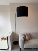 Elegante zwarte booglamp, Huis en Inrichting, Lampen | Vloerlampen, Ophalen, Zo goed als nieuw, Metaal, 150 tot 200 cm