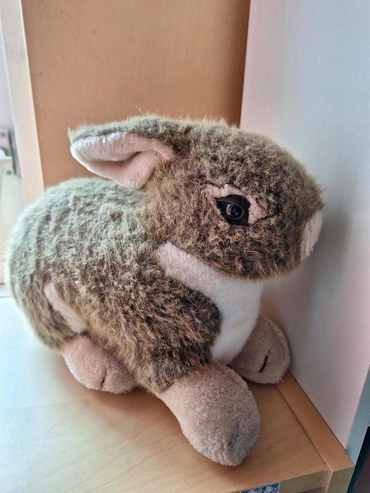 Bruin konijn knuffel bruine konijnen pluche Pyramido, Kinderen en Baby's, Speelgoed | Knuffels en Pluche, Zo goed als nieuw, Konijn