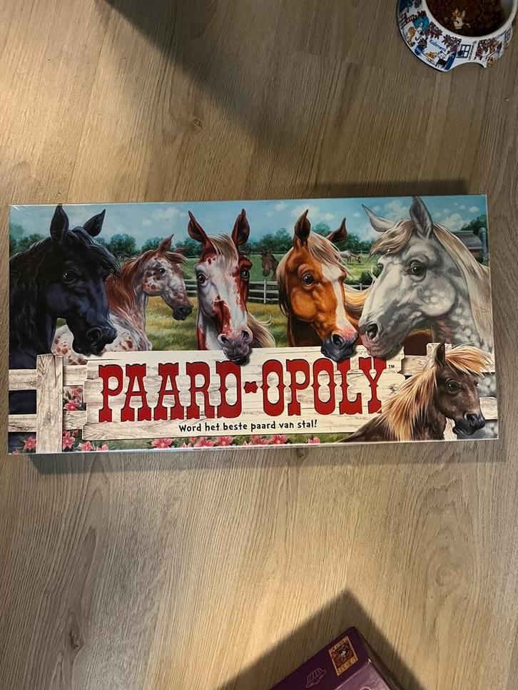 Paard-Opoly Bordspel, Hobby en Vrije tijd, Gezelschapsspellen | Bordspellen, Zo goed als nieuw, Een of twee spelers, Ophalen of Verzenden