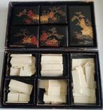 Japanse lakdozen spelsets met inzetbakjes en benen fiches, Antiek en Kunst, Ophalen