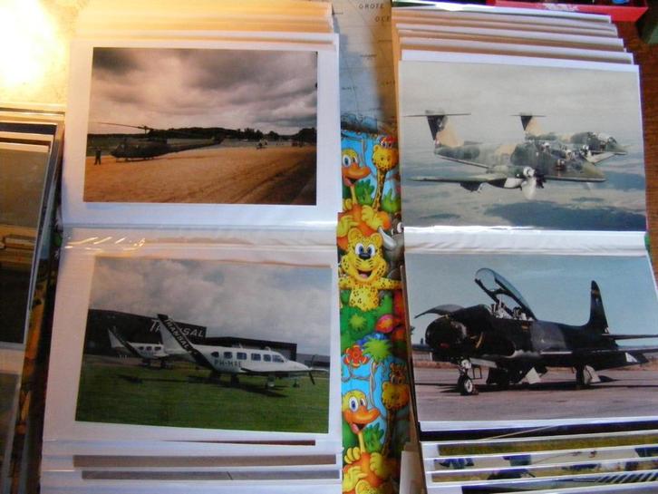 180 VLIEGTUIG FOTO'S met 180 stuks in album  Meeste 10 x 14, Verzamelen, Luchtvaart en Vliegtuigspotten, Zo goed als nieuw, Kaart, Foto of Prent