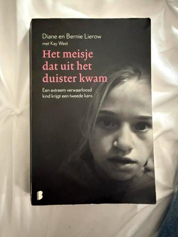 Het meisje dat uit het duister kwam. beschikbaar voor biedingen