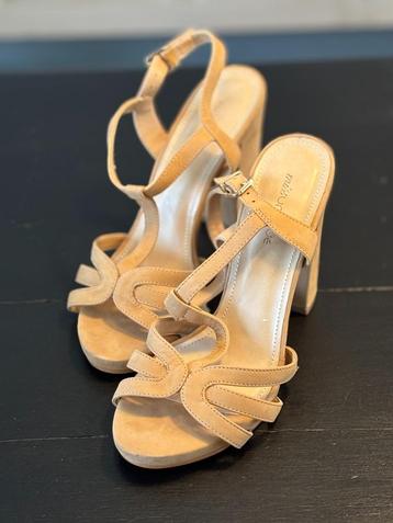 Elegante beige sandalen met hak van Miss Unique – maat 39 beschikbaar voor biedingen