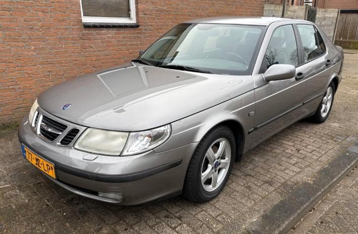 Saab 9-5 2.0 T 2002 Grijs, Auto's, Saab, Particulier, Saab 9-5, Airbags, Airconditioning, Cruise Control, Elektrische buitenspiegels