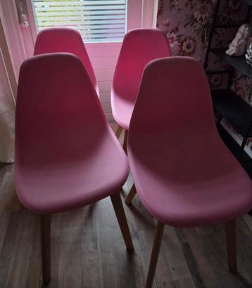 4 roze eetkamerstoelen 