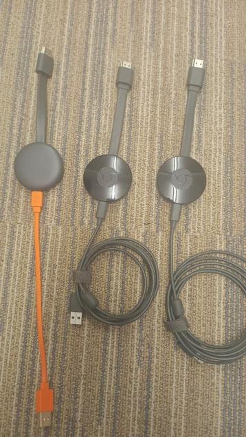 Chromecast v2 twee stuks en Chromecast v3 beschikbaar voor biedingen
