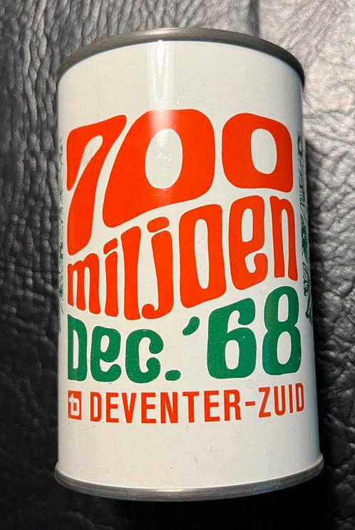 Blikken spaarpot Deventer zuid 1968 700 miljoen, Verzamelen, Spaarpotten, Gebruikt, Overige thema's, Metaal of Blik, Ophalen of Verzenden