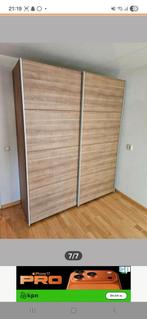 Grote kledingkast - 220x180 cm, Huis en Inrichting, Kasten | Kledingkasten, Ophalen of Verzenden