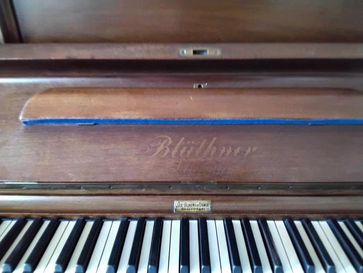 Blüthner  piano gratis af te halen, Muziek en Instrumenten, Piano's, Gebruikt, Ophalen