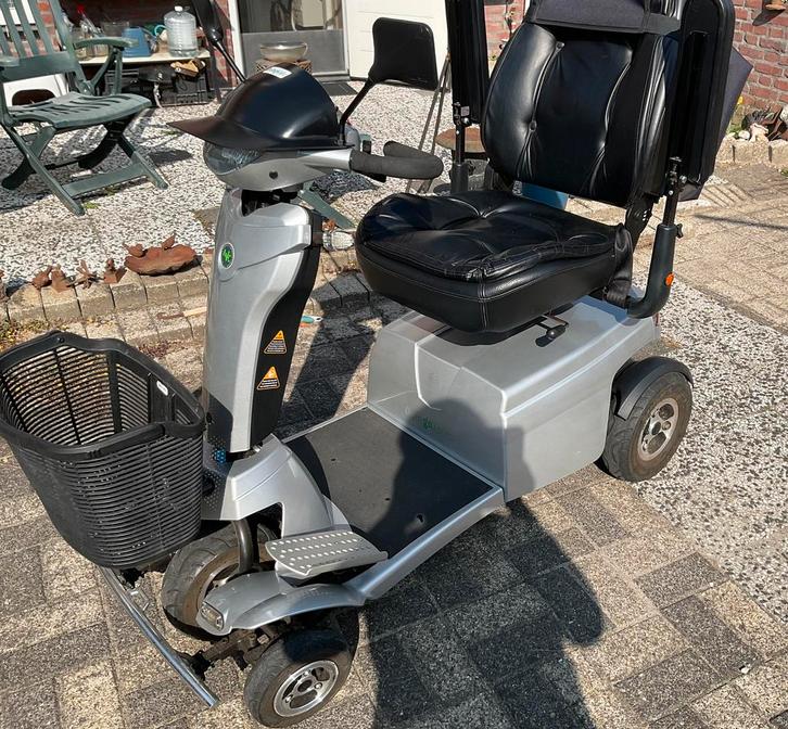 Topmodel Quingo toura in zeer goede staat, Diversen, Brommobielen en Scootmobielen, Zo goed als nieuw, Quingo, 46 km of meer, 16 km/u of meer