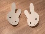 houten Nijntje kledinghanger voor baby- of kinderkamer, Kinderen en Baby's, Kinderkamer | Inrichting en Decoratie, Ophalen of Verzenden