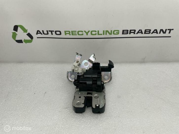 Achterklep slotmechanisme elektrisch Audi Skoda 8R0827505, Auto-onderdelen, Klein materiaal, Audi, Gebruikt, Ophalen of Verzenden