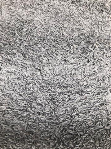 Grijze vloerkleed 170x120 cm voor 25 euro beschikbaar voor biedingen
