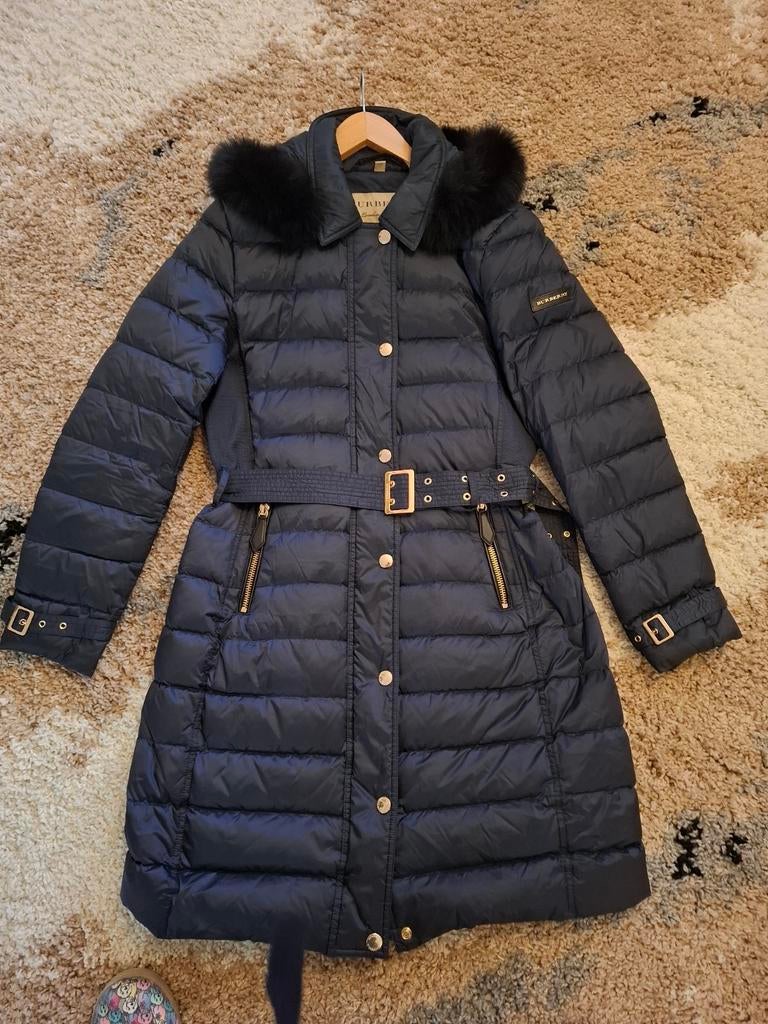 Winter jas, donkerblauw met lichte glans, Burberry, Ophalen of Verzenden, Zo goed als nieuw, Maat 38/40 (M), Blauw