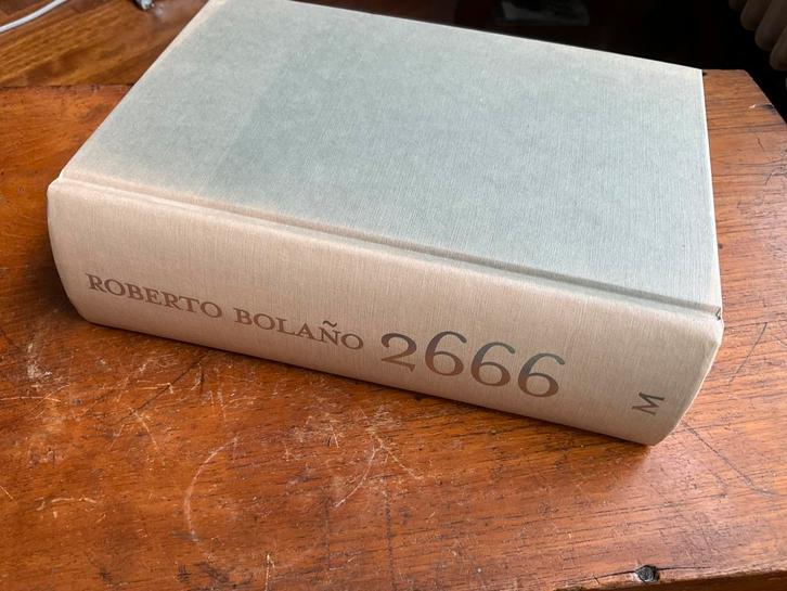 Roberto Bolaño, 2666, Boeken, Literatuur, Zo goed als nieuw, Ophalen of Verzenden