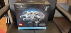 Lego 75375 Milenium Falcon, Ophalen of Verzenden, Zo goed als nieuw, Actiefiguurtje