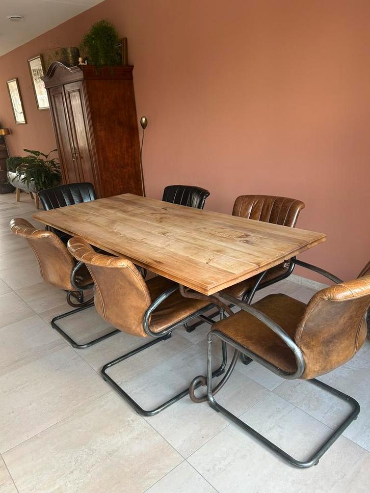 6 lederen stoelen en tafel, Huis en Inrichting, Stoelen, Gebruikt, Bruin, Ophalen of Verzenden