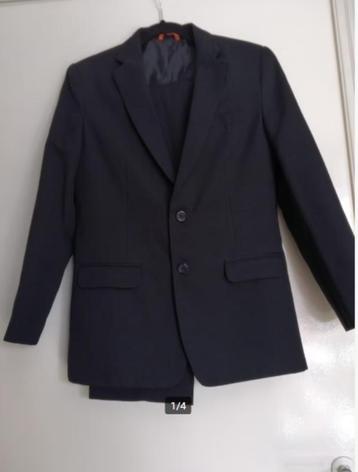 Als nieuw DOCKERS kostuum Pak Zwart Size 14 broek / 16 jasje beschikbaar voor biedingen