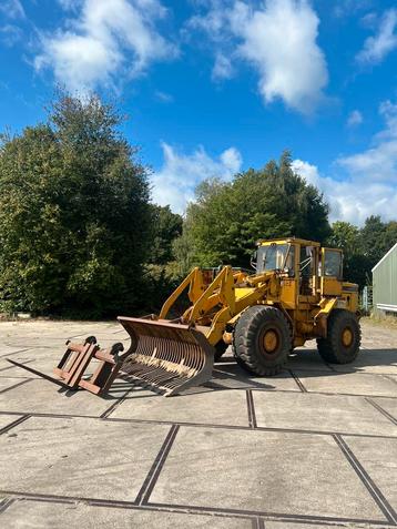 Koopje! Zeer goede grote shovel €5000 marge! Fiat rossi 1600 beschikbaar voor biedingen
