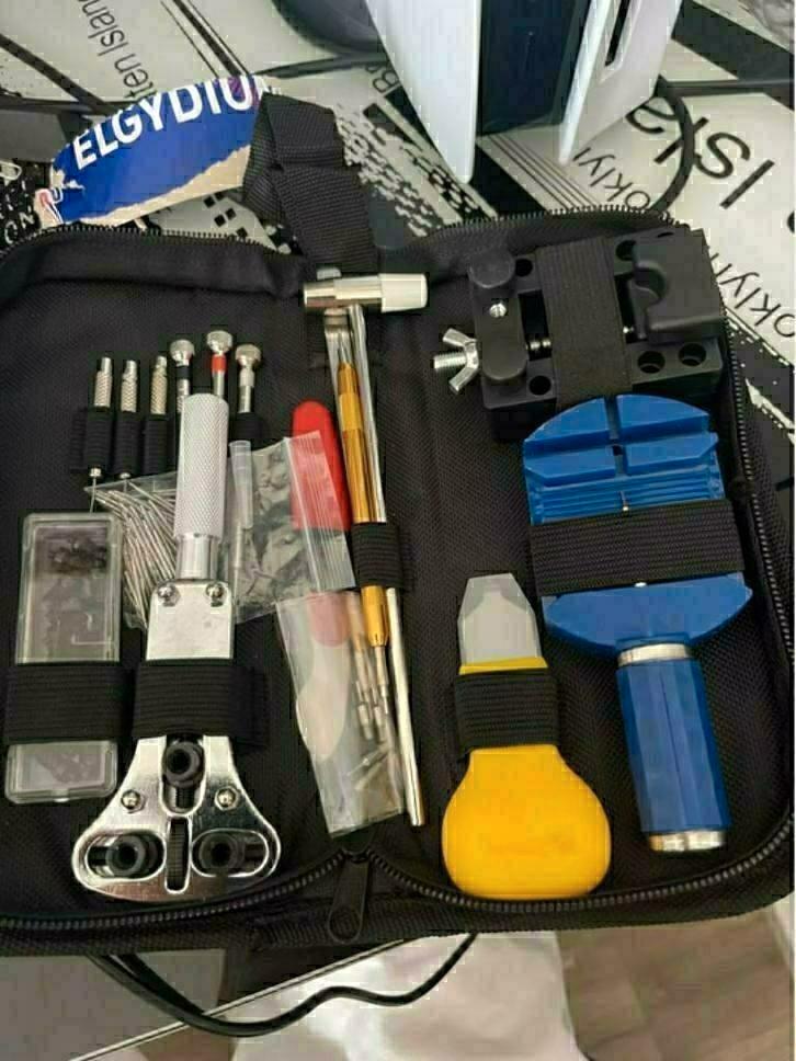 Horloge reparatieset 148-delig compleet batterij vervangen, Sieraden, Tassen en Uiterlijk, Antieke sieraden, Overige typen, Zilver