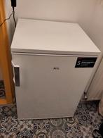 AEG koelkast nog met garantie, zeer goede staat!, Zonder vriesvak, 60 cm of meer, 100 tot 150 liter, Zo goed als nieuw