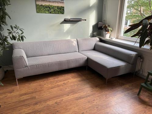 Design on stock Bloq, Huis en Inrichting, Banken | Bankstellen, Zo goed als nieuw, Hoekbank, Vierpersoons of meer, 200 tot 250 cm