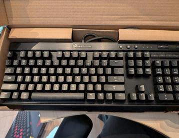 Corsair Vengeance K70 Mechanisch Toetsenbord beschikbaar voor biedingen