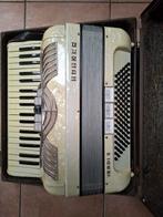 Hohner Verdi ||    3 korig 96 bassen, Ophalen, Gebruikt, Met koffer, 96-bas