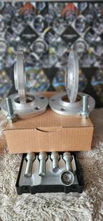 Spoorverbreders met slotbouten vw Golf 8 5x112 57,1, Ophalen of Verzenden