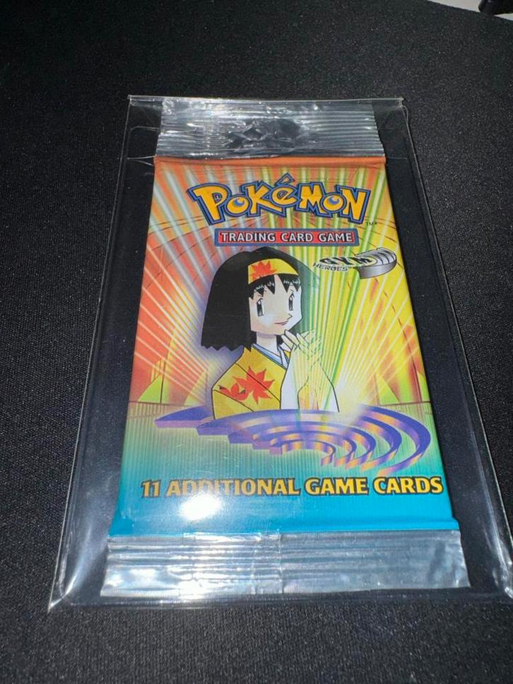 Gym Heroes Erika boosterpack Vintage POKEMON LONGCRIMP, Hobby en Vrije tijd, Verzamelkaartspellen | Pokémon, Nieuw, Booster, Ophalen