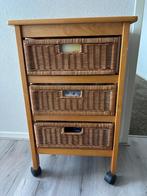 Houten kastje met drie laden, Huis en Inrichting, Kasten | Ladekasten, Ophalen, Overige materialen, Gebruikt, 50 tot 100 cm