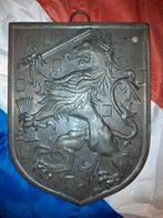 WW2 Nederlands wapenschild met ingekrast jaartal 1941, Ophalen of Verzenden, Nederland