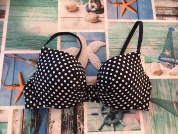 Nieuwe donkerblauwe met witte bollen bikinitop - Maat 75 C beschikbaar voor biedingen