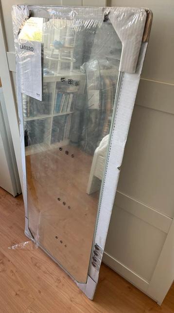 Nieuwe IKEA LÄRBRO Spiegel in Verpakking beschikbaar voor biedingen