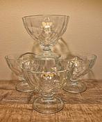 4 Bormioli Rocco Diamond dessertcoupe / ijscoupe, Huis en Inrichting, Keuken | Servies, Ophalen of Verzenden, Zo goed als nieuw