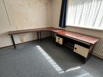 Hoekopstelling Houten bureau met kastje en 2 lades., Ophalen, In hoogte verstelbaar, Zo goed als nieuw