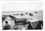 Foto Brouwershaven 1953 Watersnood - Zicht Kerktoren 2- Ramp, Verzamelen, Gebruikt, Foto, Ophalen of Verzenden, 1940 tot 1960
