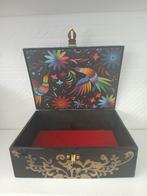 sieraden kistje met slotje, Sieraden, Tassen en Uiterlijk, Antieke sieraden, Ophalen of Verzenden, Overige materialen