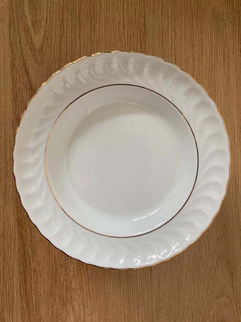 Negen salade/dessert/soepborden - Quinta Nova, Huis en Inrichting, Keuken | Servies, Gebruikt, Ophalen of Verzenden, Bord(en)