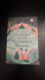 Lucy Strange - De zusjes uit het Verzonken Moeras, Ophalen of Verzenden, Zo goed als nieuw, Lucy Strange