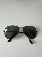 Rayban zonnebril, Sieraden, Tassen en Uiterlijk, Zonnebrillen en Brillen | Heren, Ophalen of Verzenden, Zo goed als nieuw, Zwart