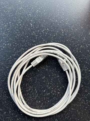 UTP - NETWERK KABEL 3m beschikbaar voor biedingen
