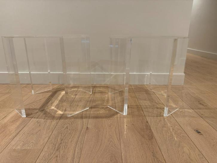 Transparante set bijzettafels van plexiglas, Huis en Inrichting, Tafels | Bijzettafels, Zo goed als nieuw, Vierkant, 45 tot 60 cm