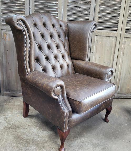 Chesterfield oorfauteuil scrollwing xl King chair, Huis en Inrichting, Fauteuils, Gebruikt, Ophalen