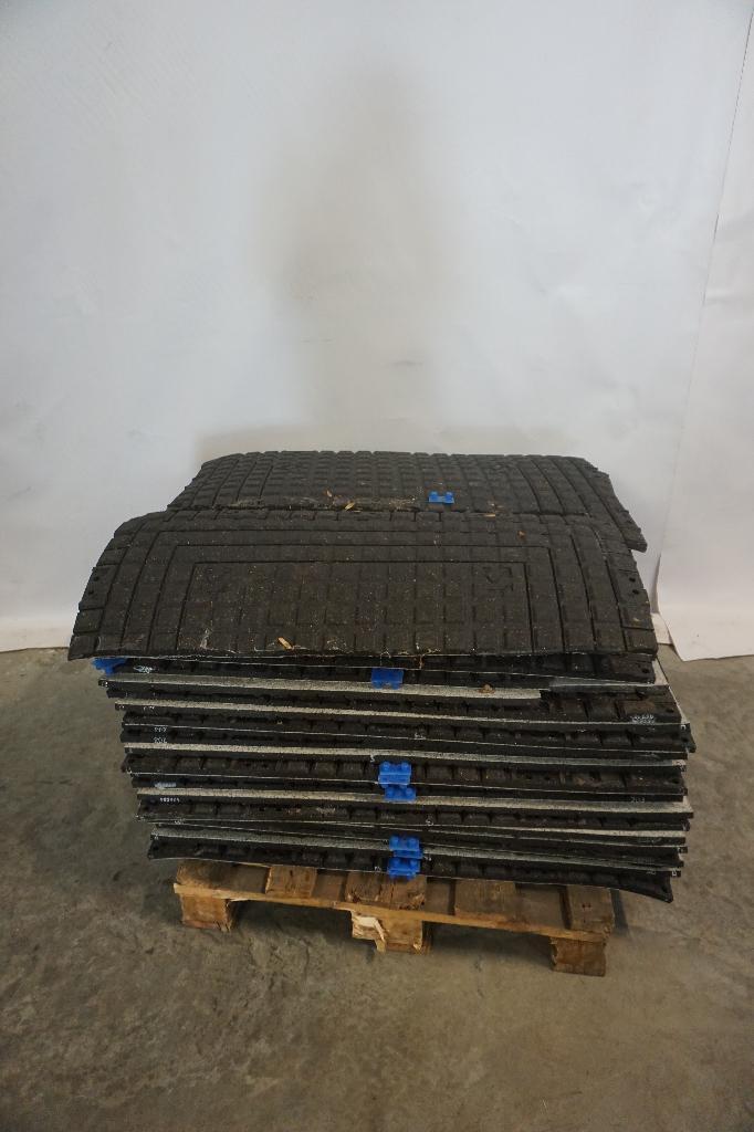 Pallet: Stukken Rubberen tegel tegels matten zwembad stalmat, Doe-het-zelf en Verbouw, Tegels, Gebruikt, Vloertegels, Overige materialen