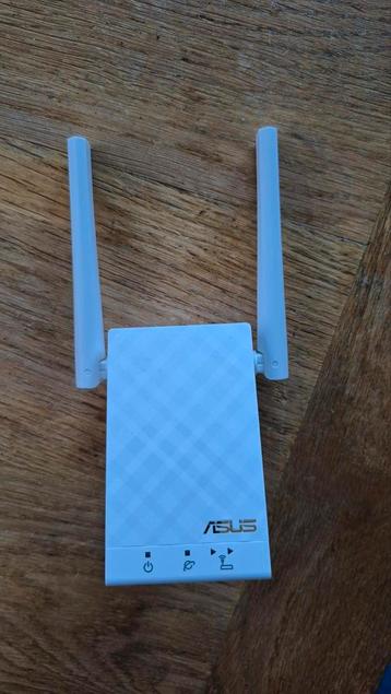 Asus RP-AC55 REPEATER beschikbaar voor biedingen