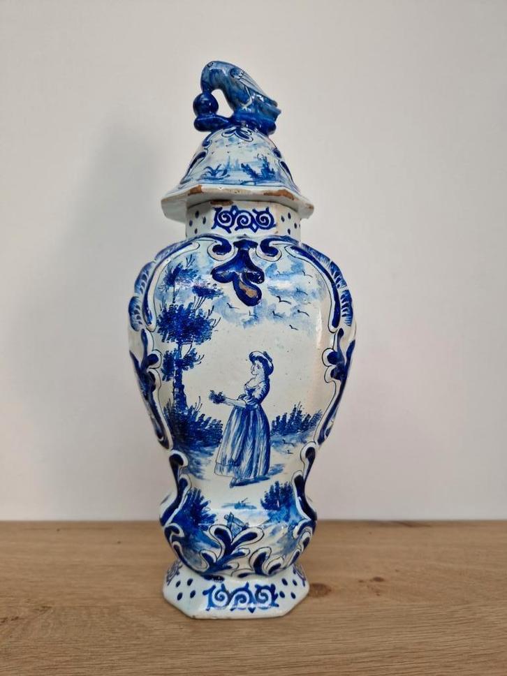 Antieke blauw-witte Delftse vaas, Antiek en Kunst, Antiek | Vazen, Ophalen of Verzenden