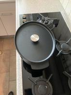 Gietijzeren braadpan met deksel merk Kitchenaid, Ophalen of Verzenden, Zo goed als nieuw, Koekenpan of Braadpan, Gietijzer